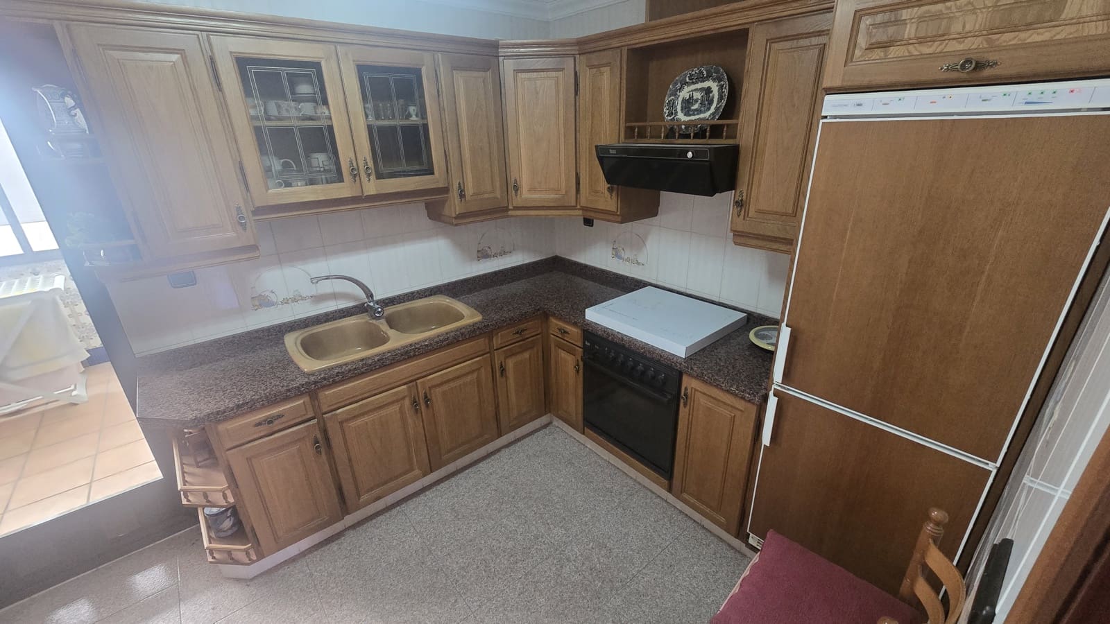 6 bedroom Townhouse for sale in Salinas with garage - € 160,000 (Ref: 9862429)