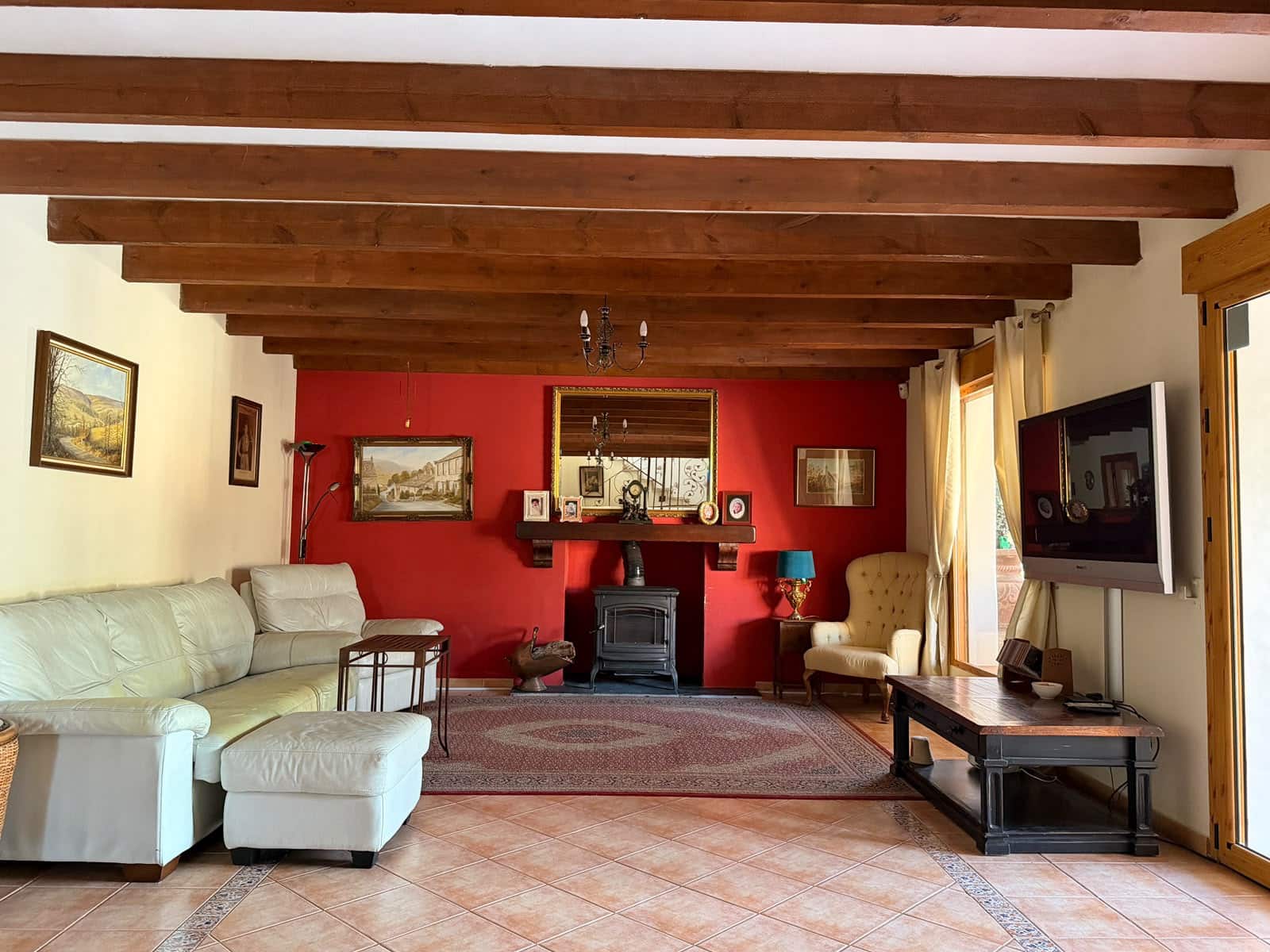 6 bedroom Villa for sale in Salinas with pool garage - € 595,000 (Ref: 9956491)