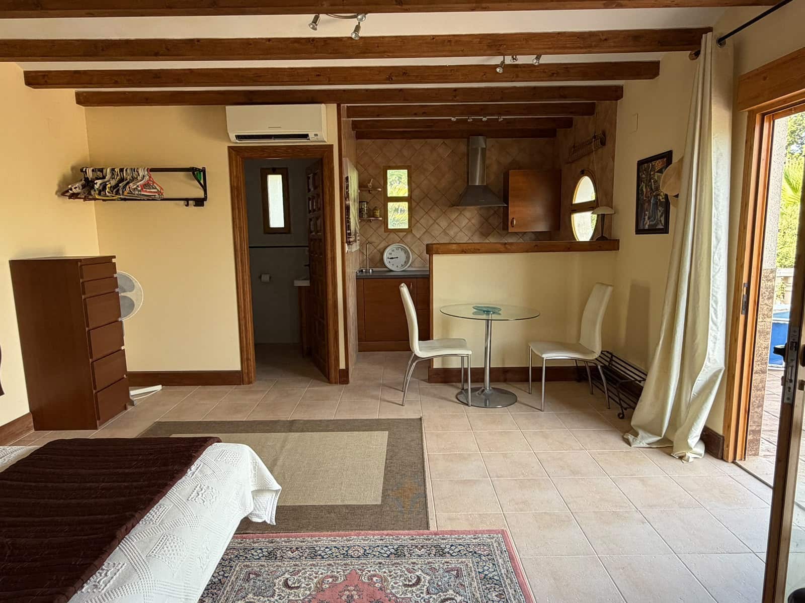 6 bedroom Villa for sale in Salinas with pool garage - € 595,000 (Ref: 9956491)