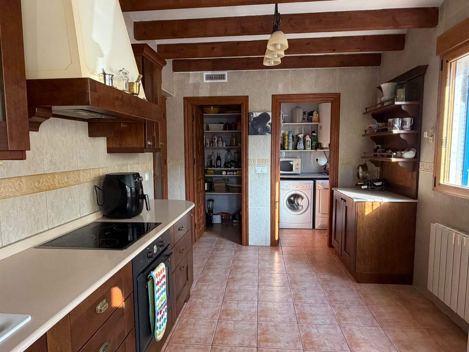 6 bedroom Villa for sale in Salinas with pool garage - € 595,000 (Ref: 9956491)
