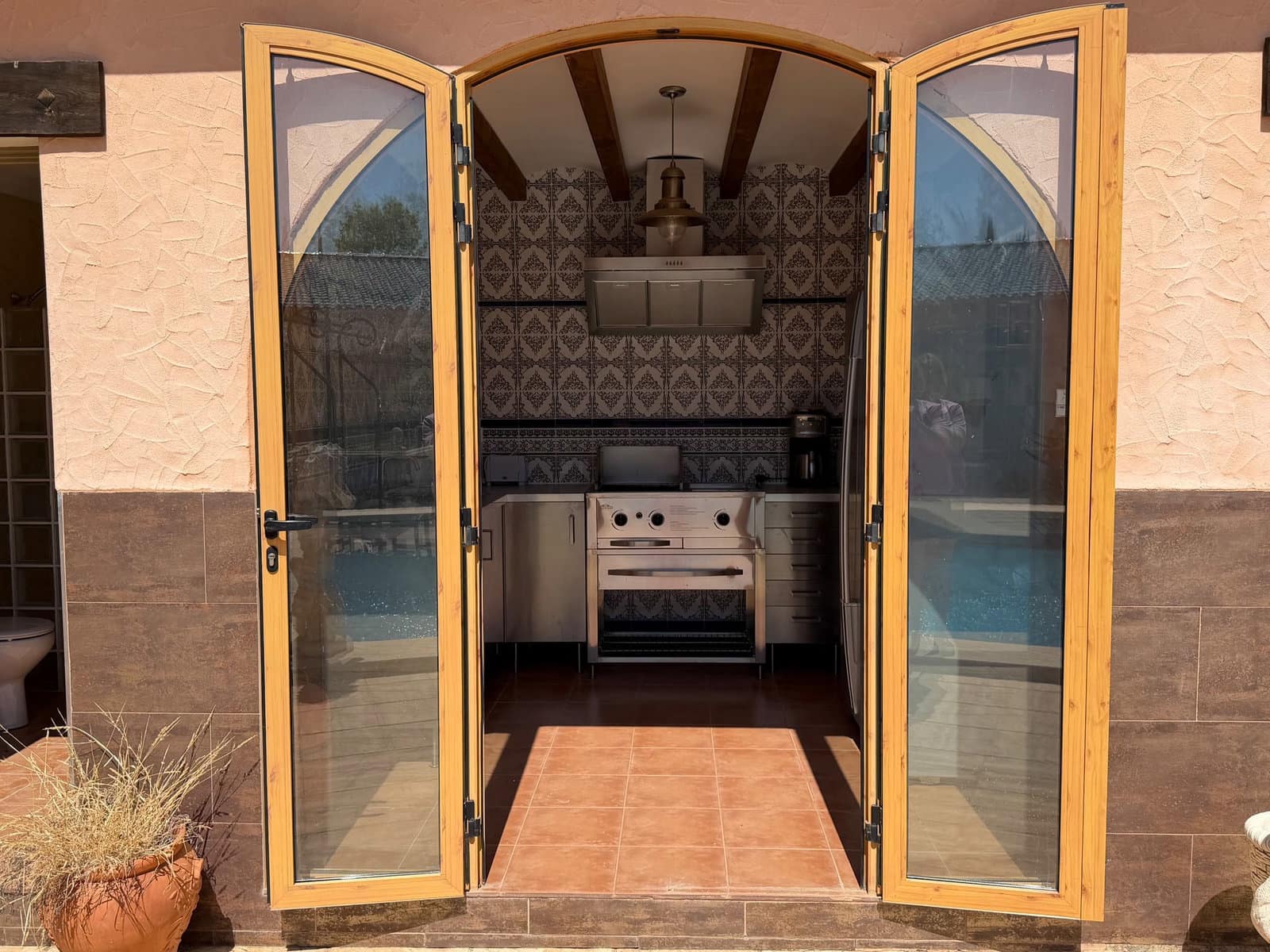 6 quarto Moradia para venda em Salinas com piscina garagem - 595 000 € (Ref: 9956491)