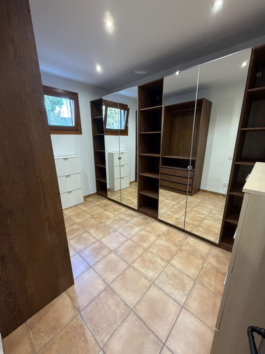 3 bedroom Finca/Country House for rent in Sineu with garage - € 1,700 (Ref: 10091181)