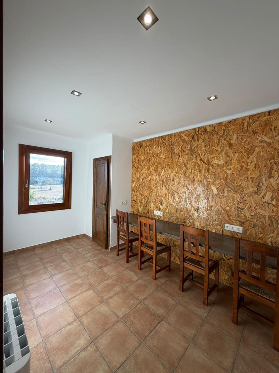 3 bedroom Finca/Country House for rent in Sineu with garage - € 1,700 (Ref: 10091181)