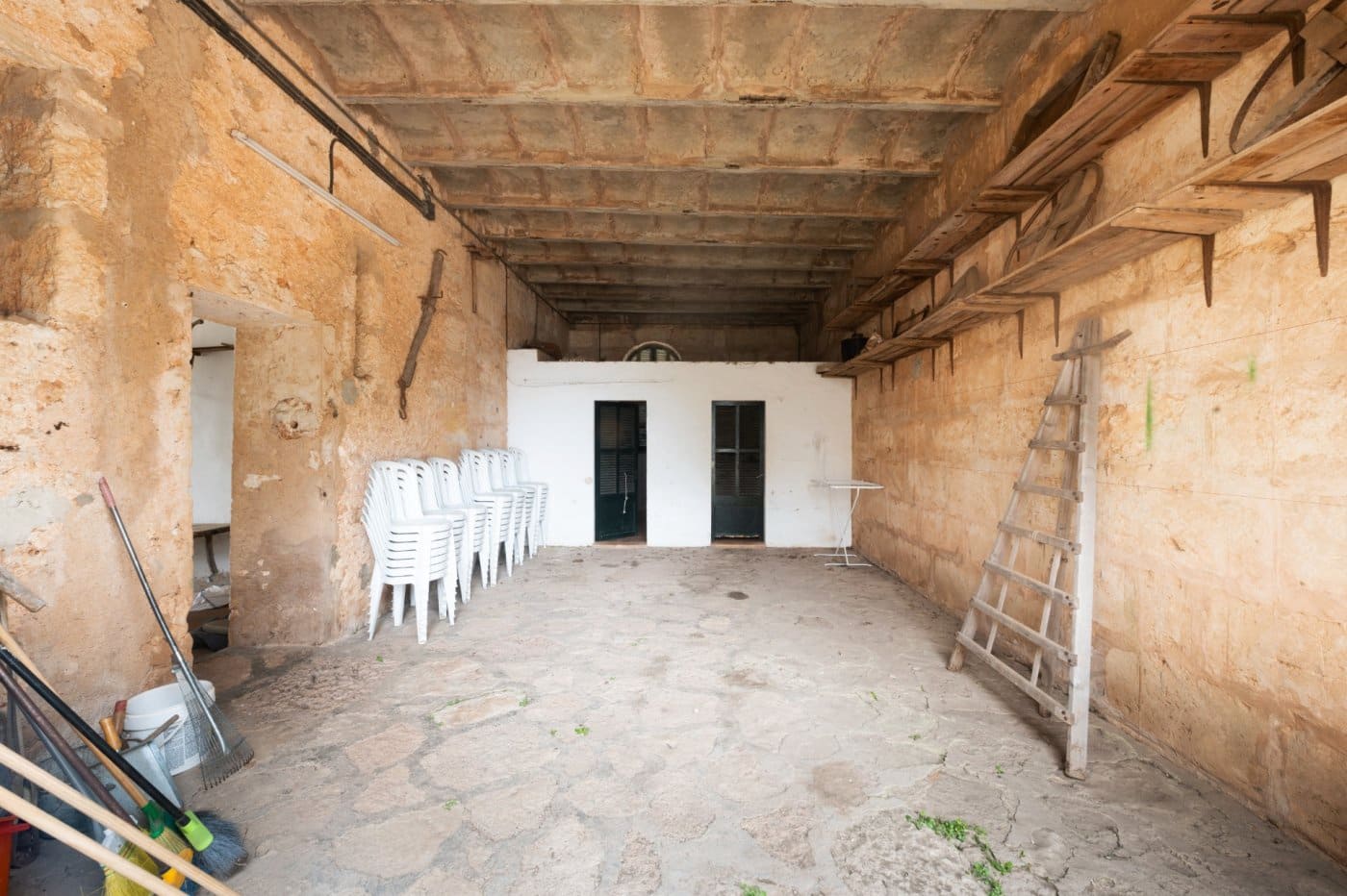 4 slaapkamer Finca/Landhuis te koop in Sencelles met zwembad - € 950.000 (Ref: 6651866)