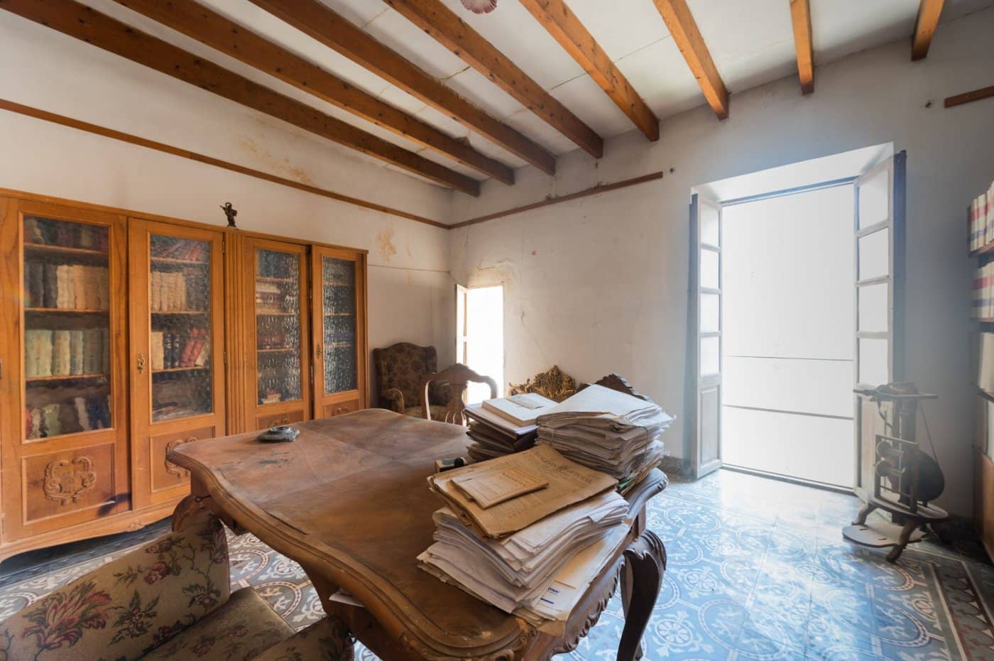6 bedroom Townhouse for sale in Sineu - € 650,000 (Ref: 6885230)