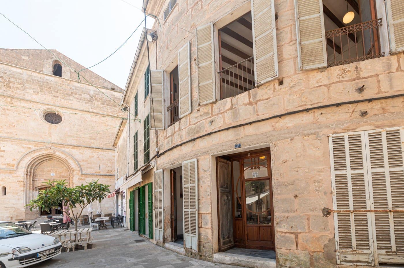6 bedroom Townhouse for sale in Sineu - € 650,000 (Ref: 6885230)