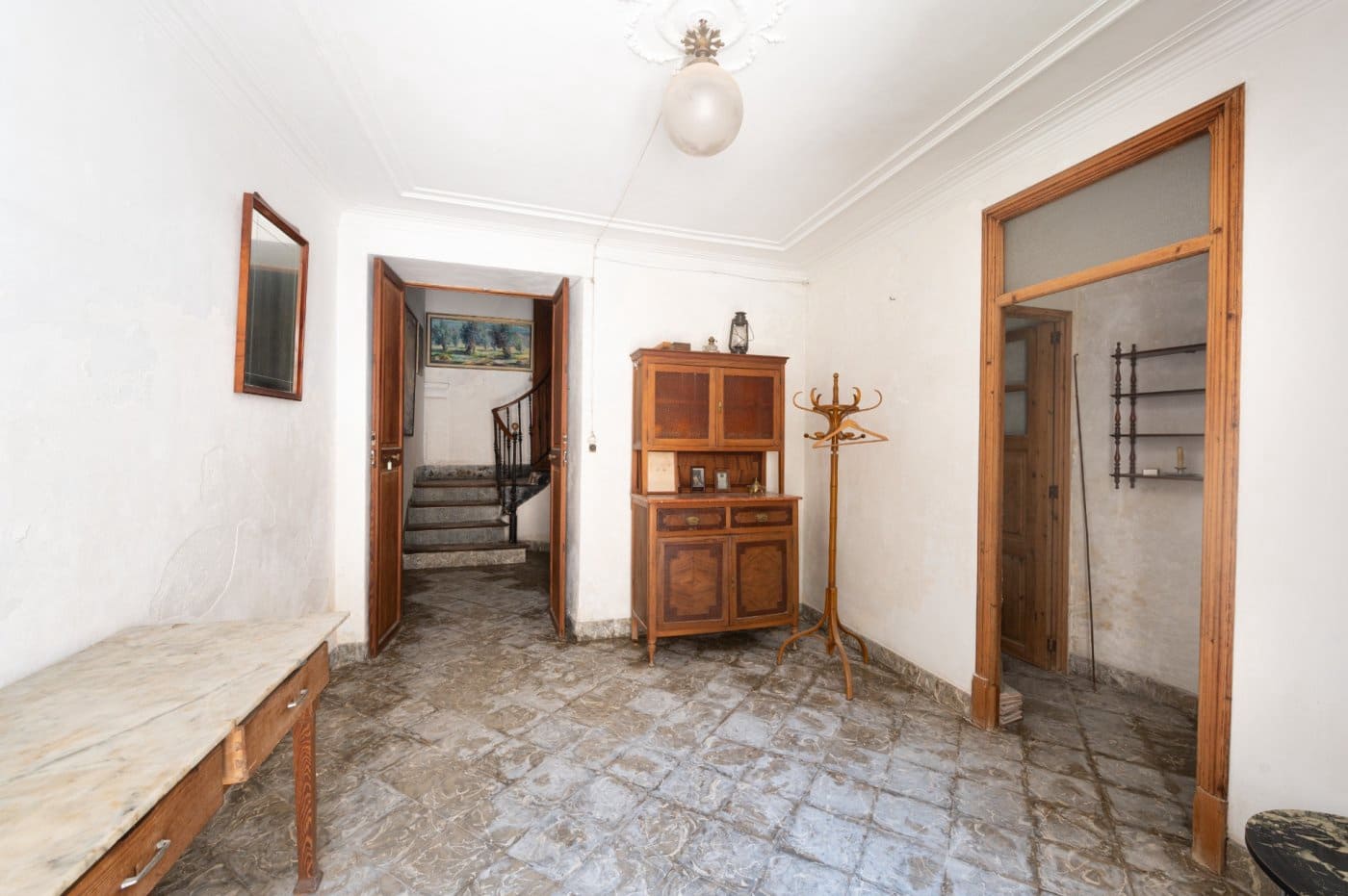 6 bedroom Townhouse for sale in Sineu - € 650,000 (Ref: 6885230)