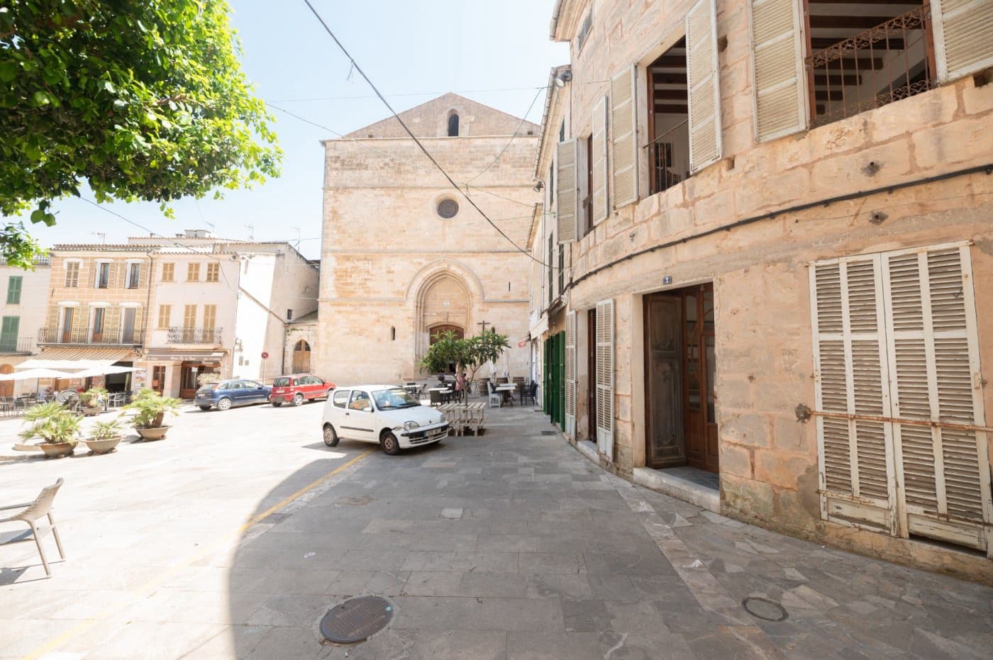 6 bedroom Townhouse for sale in Sineu - € 650,000 (Ref: 6885230)