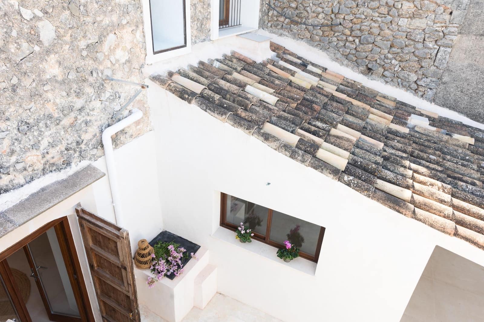 4 soveværelse Finca/Landehus til salg i Campanet med swimmingpool - € 1.090.000 (Ref: 8595432)