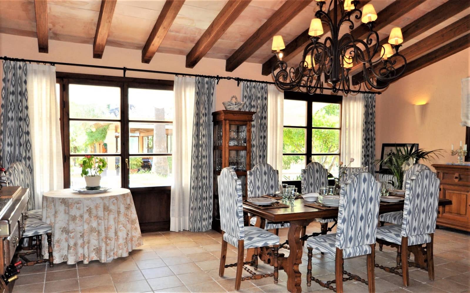 6 soveværelse Finca/Landehus til salg i Sencelles med swimmingpool garage - € 2.450.000 (Ref: 8638629)