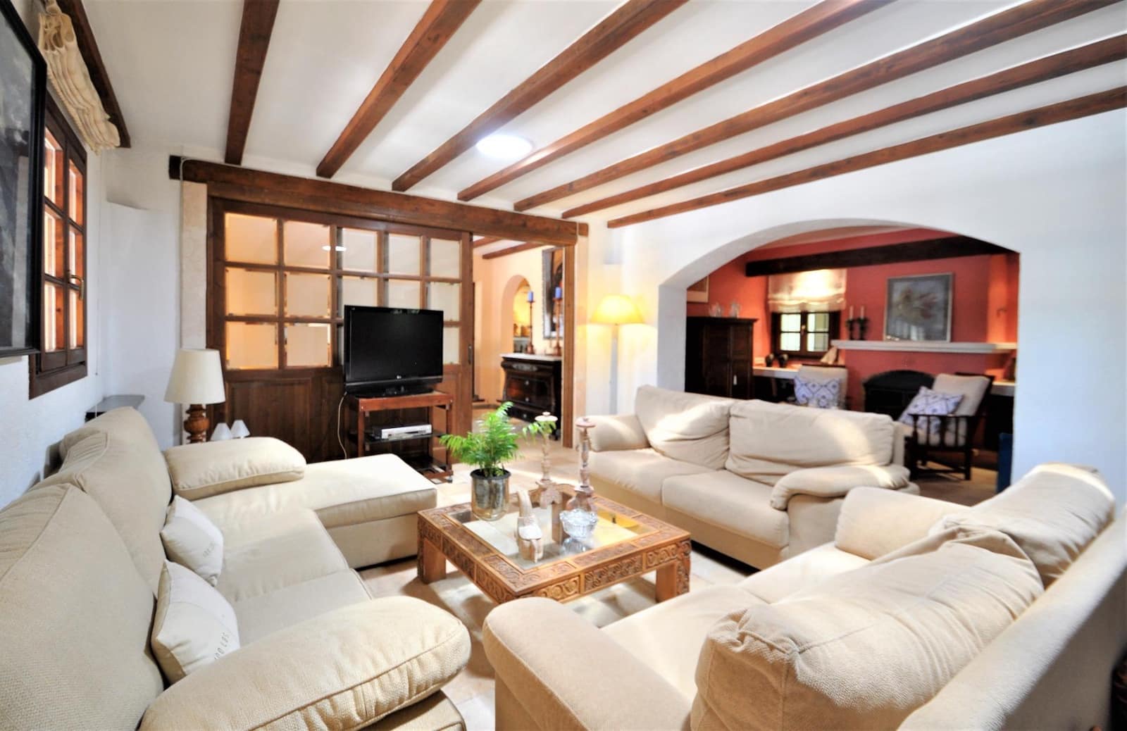 6 soveværelse Finca/Landehus til salg i Sencelles med swimmingpool garage - € 2.450.000 (Ref: 8638629)