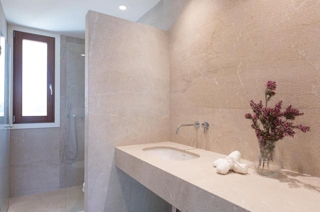 4 bedroom Villa for sale in Sa Torre (Llucmajor), Llucmajor with pool - € 1,990,000 (Ref: 8735580)