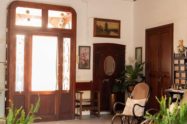 4 chambre Maison de Ville à vendre à Sineu avec garage - 880 000 € (Ref: 8896711)