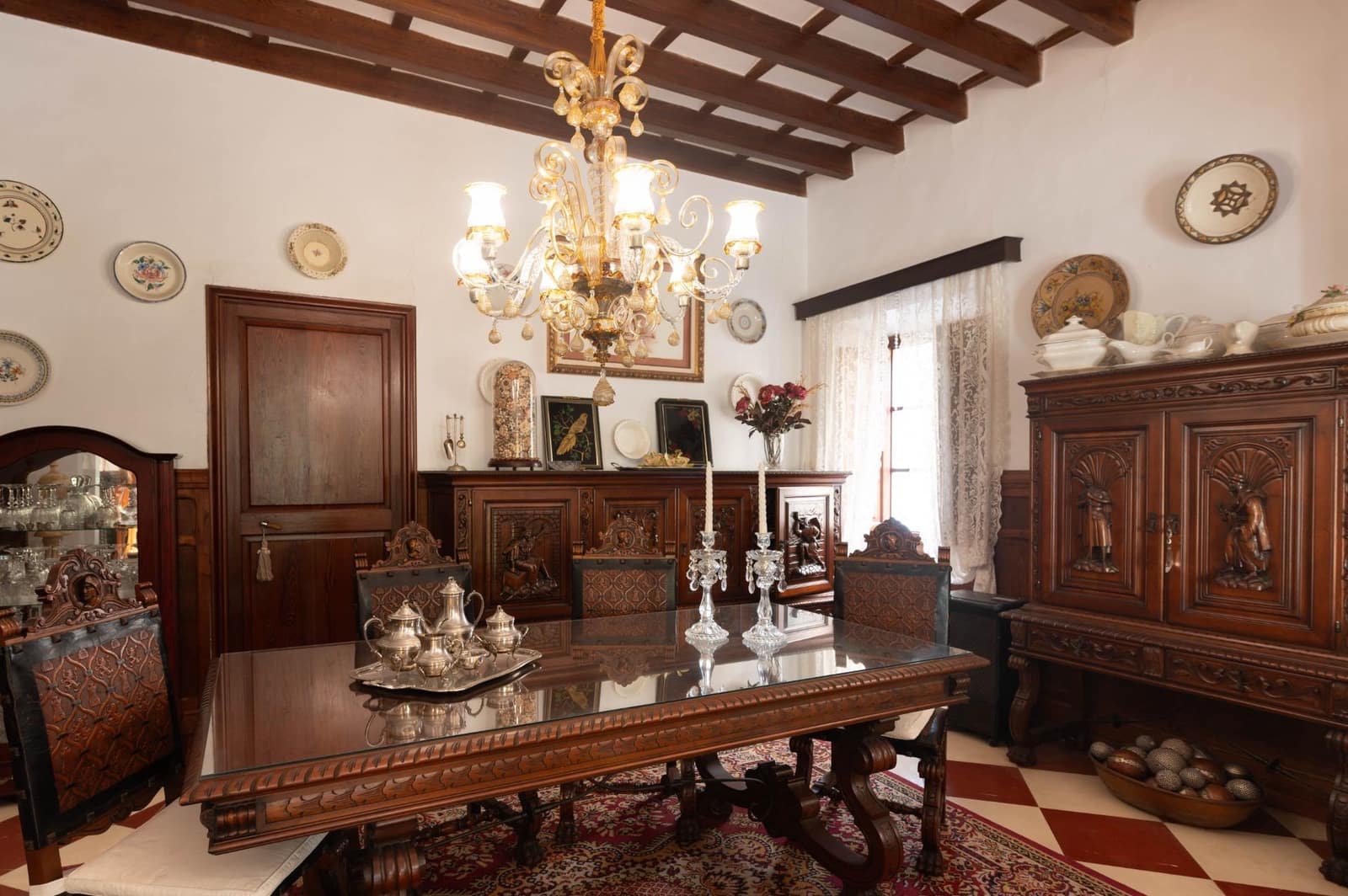 4 bedroom Townhouse for sale in Sineu with garage - € 880,000 (Ref: 8896711)