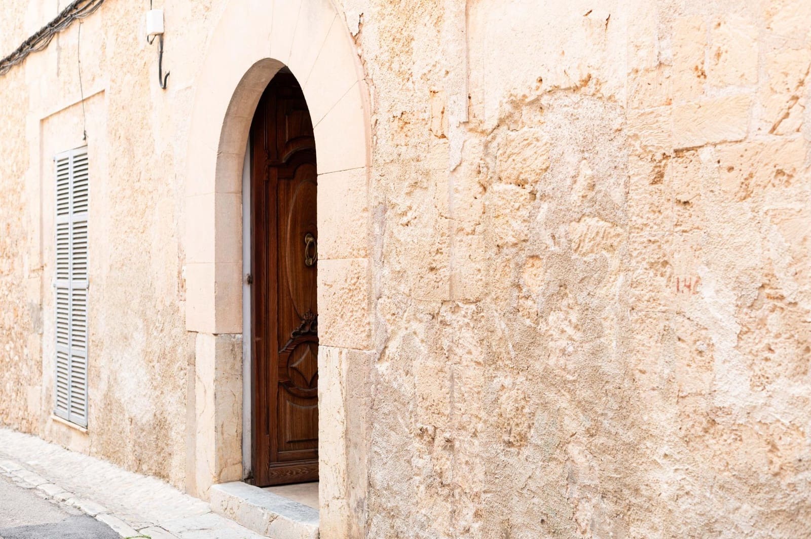 4 sypialnia Dom na sprzedaż w Sineu z garażem - 880 000 € (Ref: 8896711)