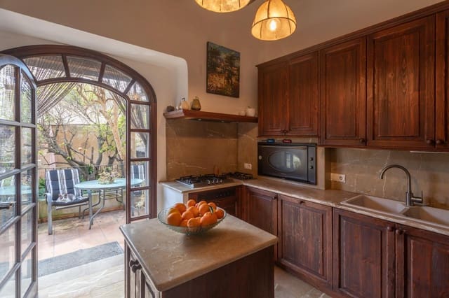 4 quarto Casa em Banda para venda em Sineu com garagem - 880 000 € (Ref: 8896711)