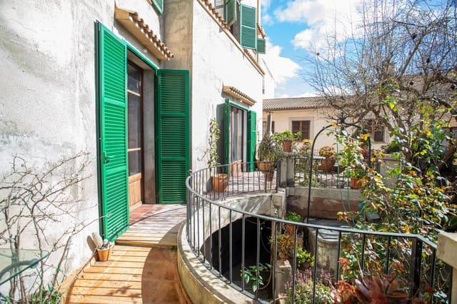 4 chambre Maison de Ville à vendre à Sineu avec garage - 880 000 € (Ref: 8896711)