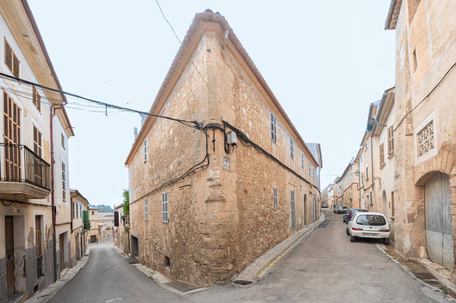 4 chambre Maison de Ville à vendre à Sineu avec garage - 880 000 € (Ref: 8896711)