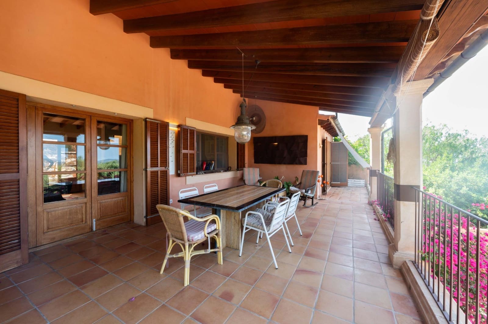 3 bedroom Villa for sale in Galilea with pool - € 1,150,000 (Ref: 8981057)