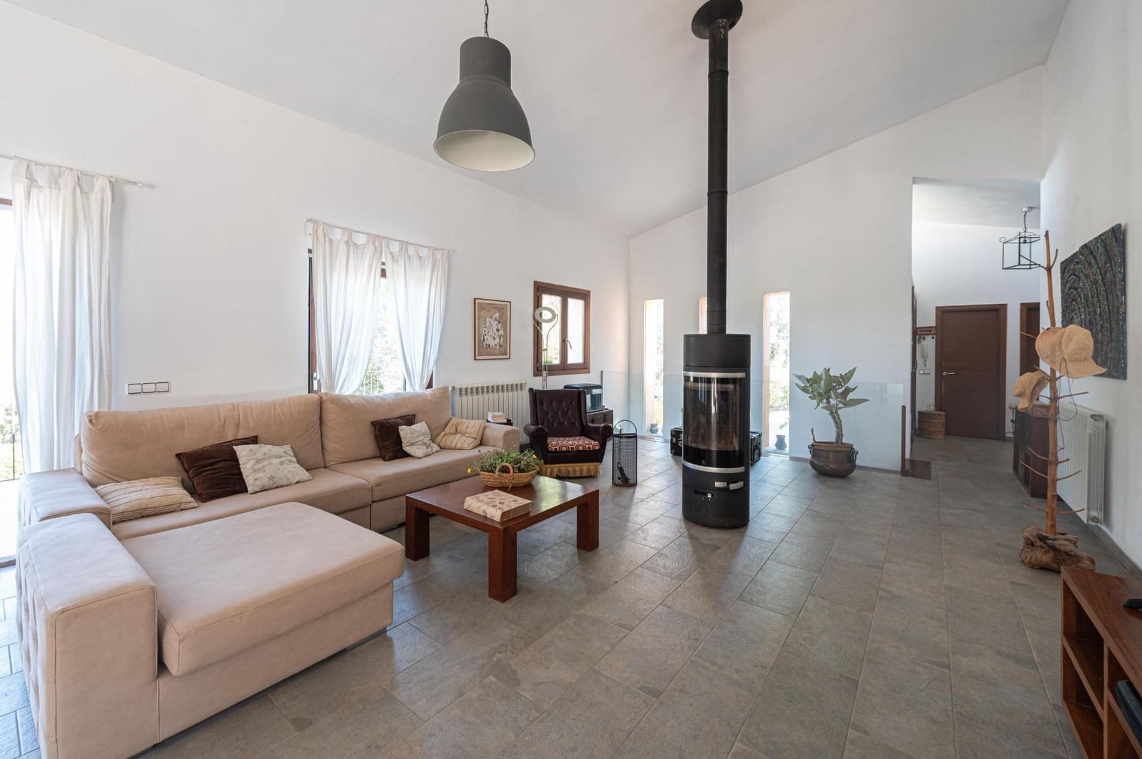 3 sypialnia Finka/Dom wiejski na sprzedaż w Sineu z basenem garażem - 1 580 000 € (Ref: 9156095)