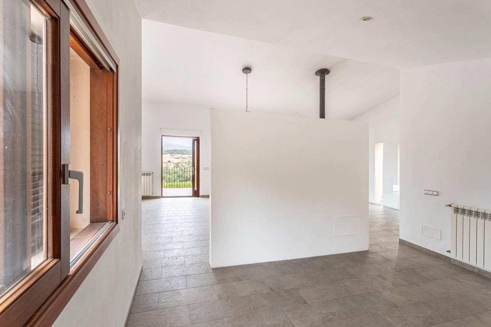 3 slaapkamer Finca/Landhuis te koop in Sineu met zwembad garage - € 1.250.000 (Ref: 9156095)