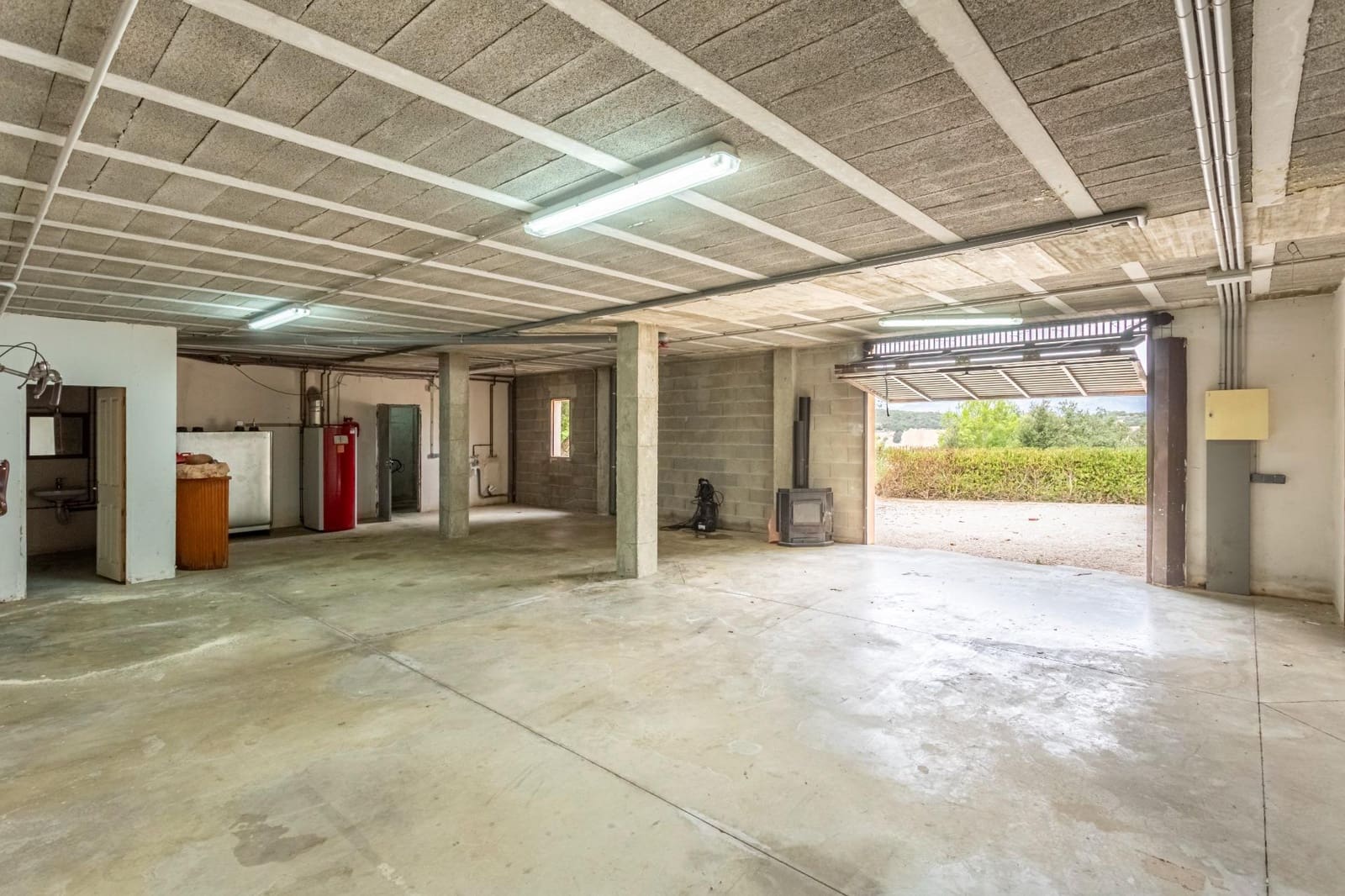 3 slaapkamer Finca/Landhuis te koop in Sineu met zwembad garage - € 1.250.000 (Ref: 9156095)