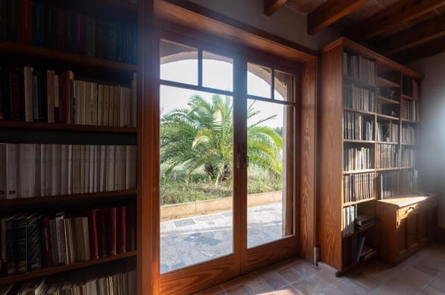 4 sypialnia Finka/Dom wiejski do wynajęcia w Sineu z basenem garażem - 2 600 € (Ref: 9349570)