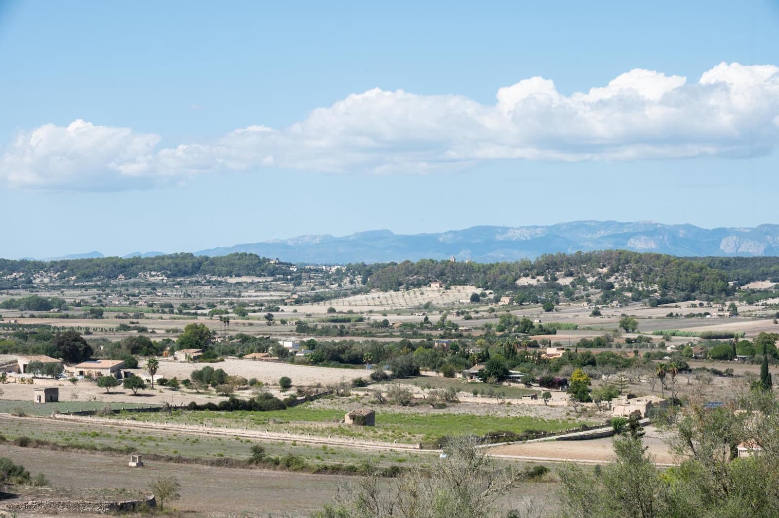 5 bedroom Finca/Country House for sale in Sineu with garage - € 3,150,000 (Ref: 9393299)