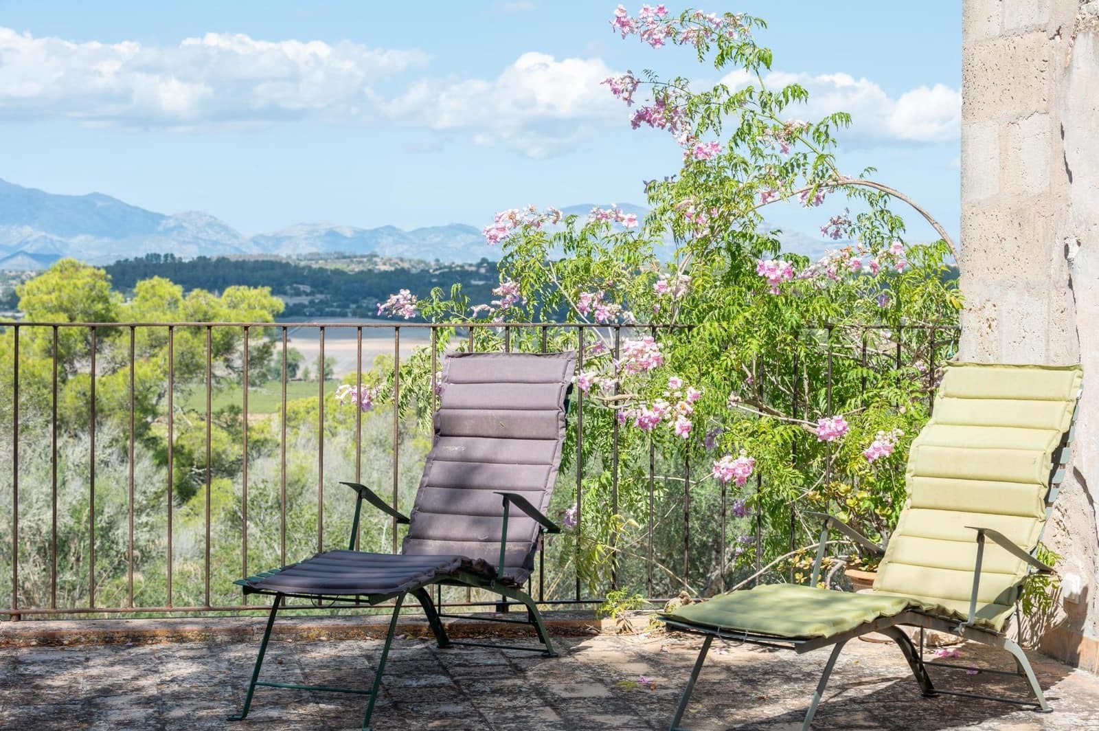 5 soveværelse Finca/Landehus til salg i Sineu med garage - € 3.150.000 (Ref: 9393299)