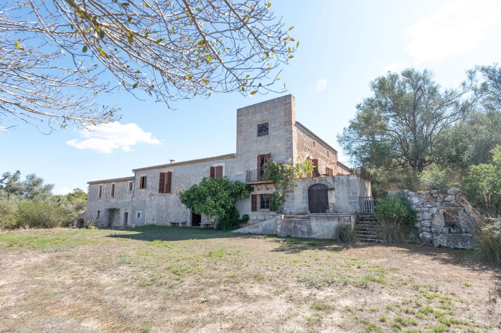 5 soveværelse Finca/Landehus til salg i Sineu med garage - € 3.150.000 (Ref: 9393299)