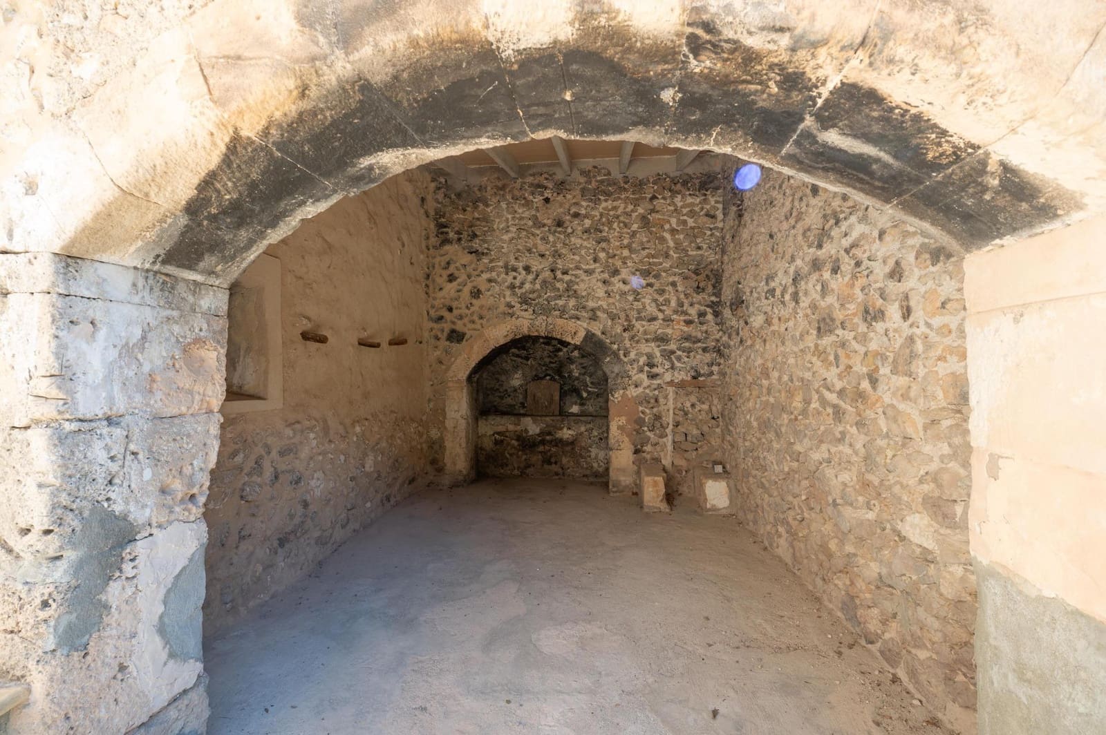 5 bedroom Finca/Country House for sale in Sineu with garage - € 3,150,000 (Ref: 9393299)