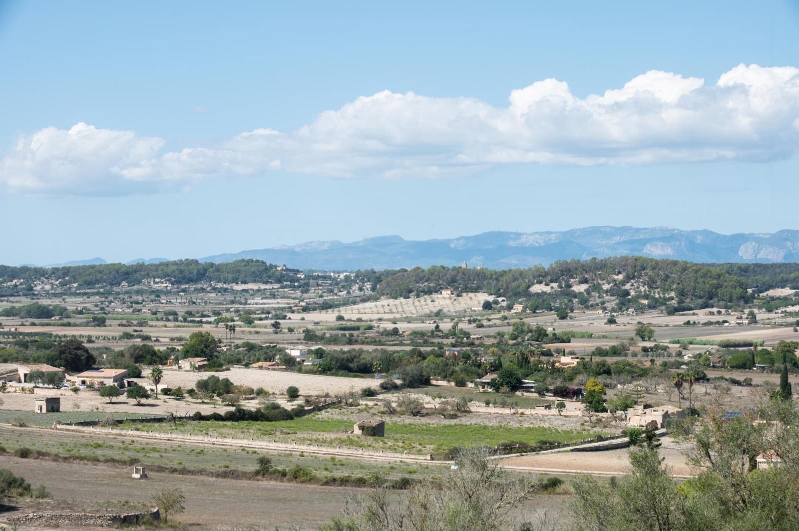 5 bedroom Finca/Country House for sale in Sineu with garage - € 3,150,000 (Ref: 9393299)