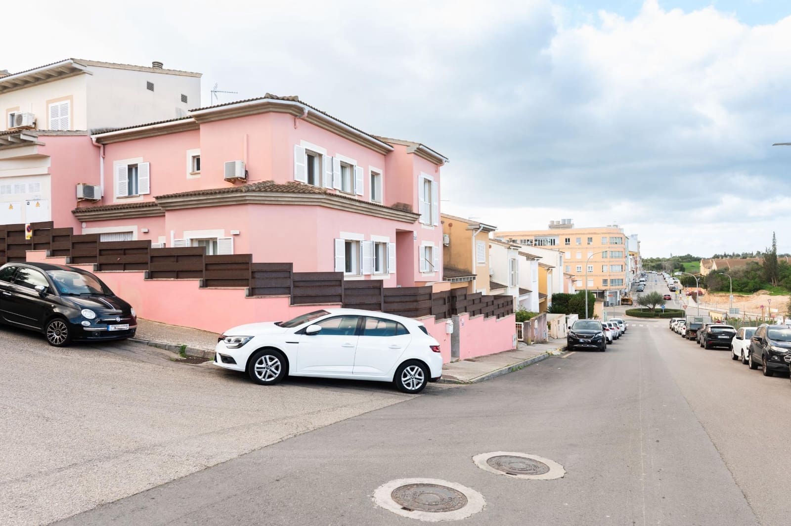 4 bedroom Terraced Villa for sale in Inca with pool garage - € 609,000 (Ref: 9504311)