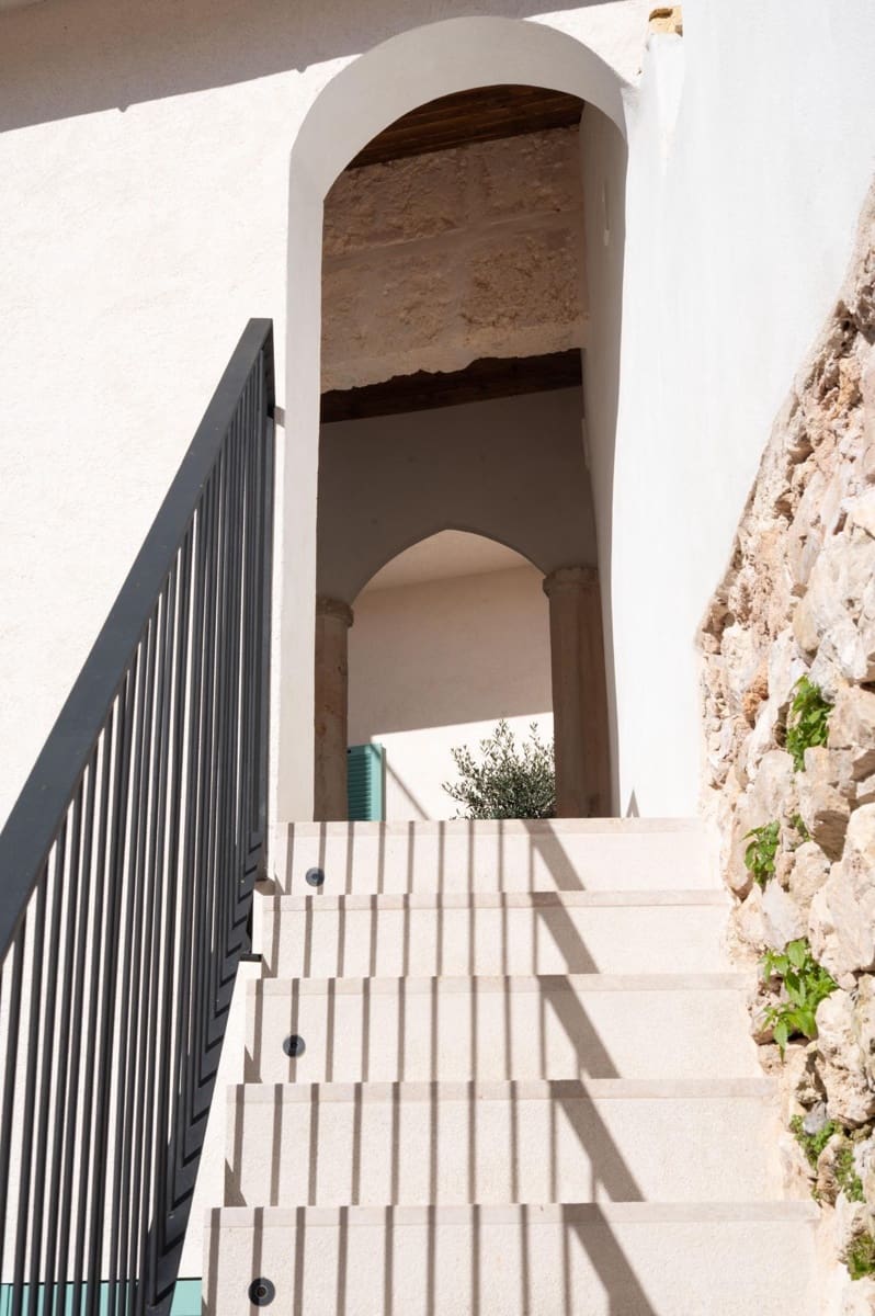 4 bedroom Finca/Country House for sale in Sineu with pool garage - € 2,590,000 (Ref: 9520931)