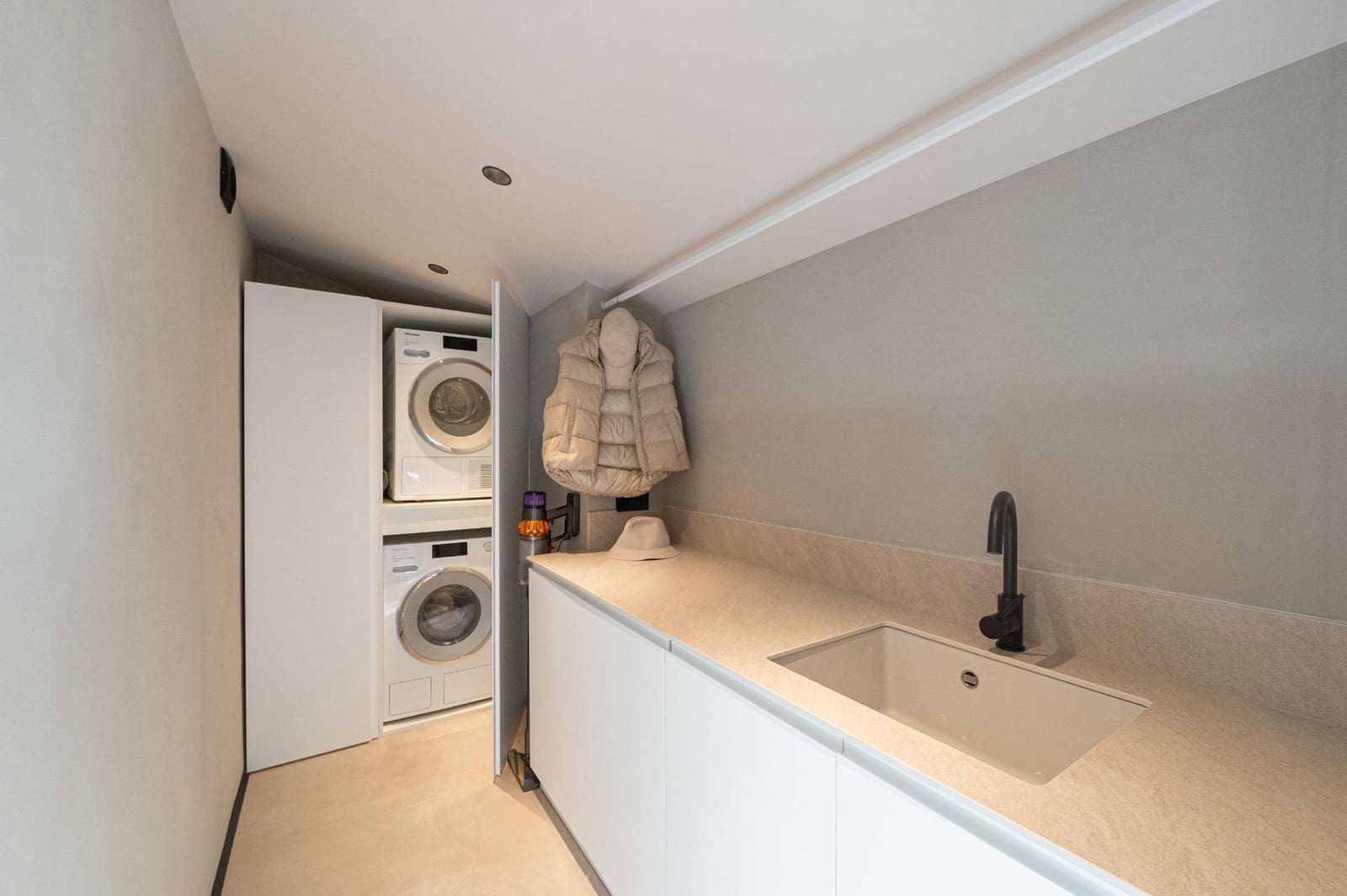 4 chambre Finca/Maison de Campagne à vendre à Sineu avec piscine garage - 2 590 000 € (Ref: 9520931)