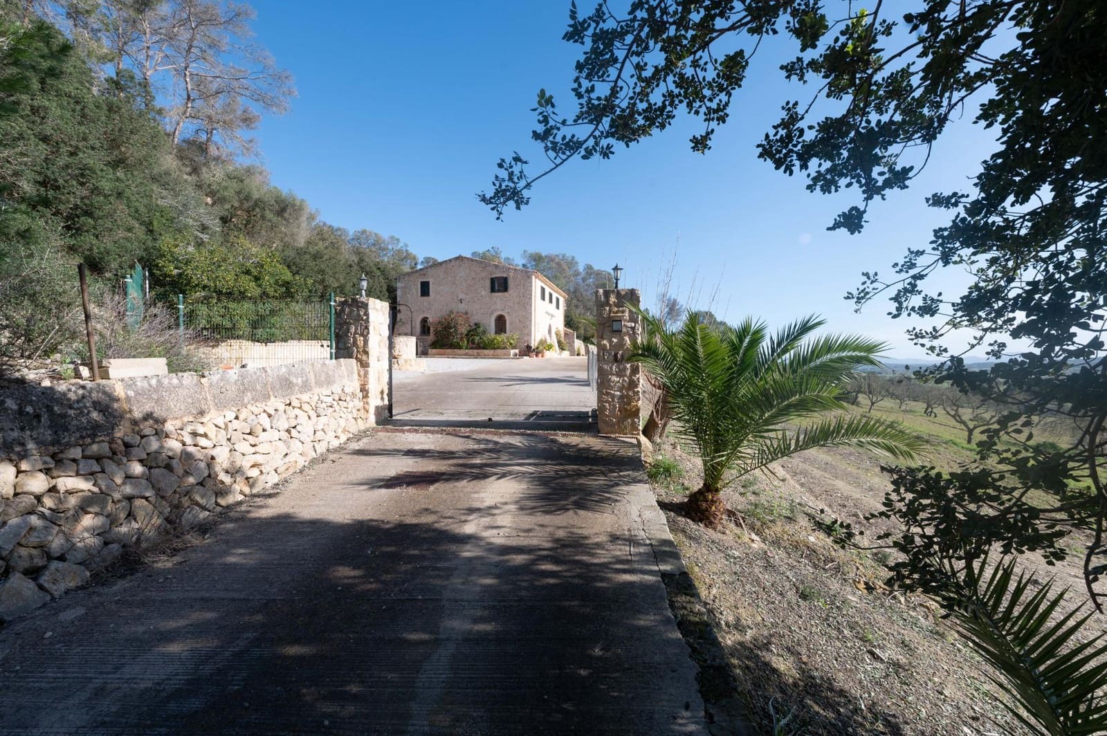 3 slaapkamer Finca/Landhuis te koop in Sineu met garage - € 2.200.000 (Ref: 9615471)