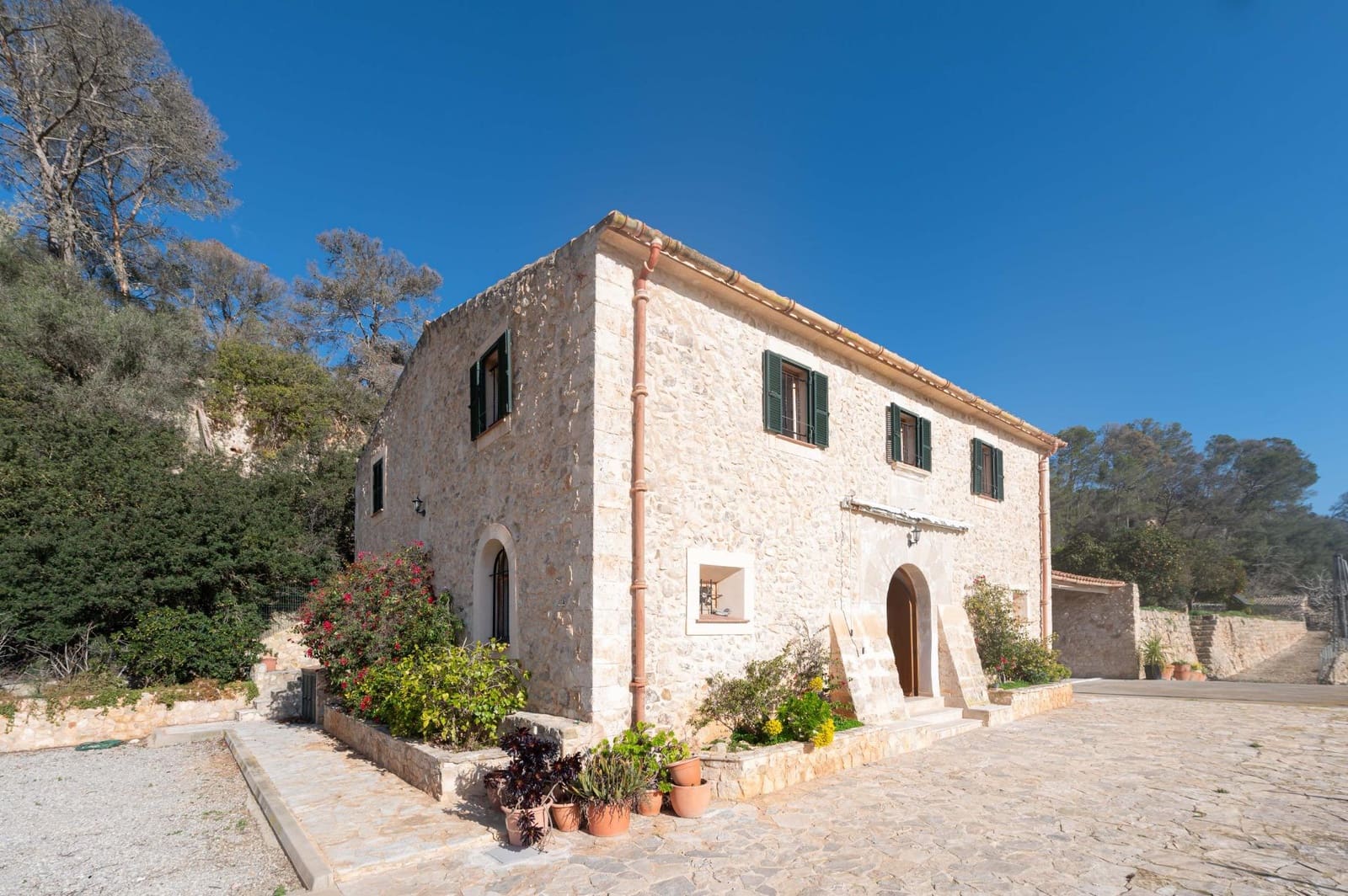 3 slaapkamer Finca/Landhuis te koop in Sineu met garage - € 2.200.000 (Ref: 9615471)