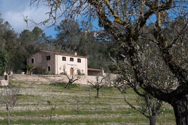 3 sovrum Finca/Hus på landet till salu i Sineu med garage - 2 200 000 € (Ref: 9615471)