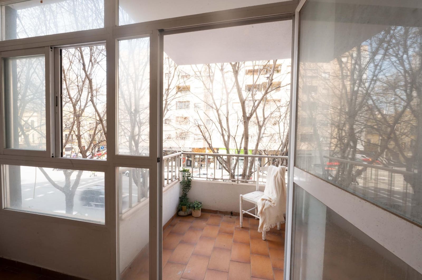 3 bedroom Flat for sale in Palma de Mallorca - € 370,000 (Ref: 9679876)