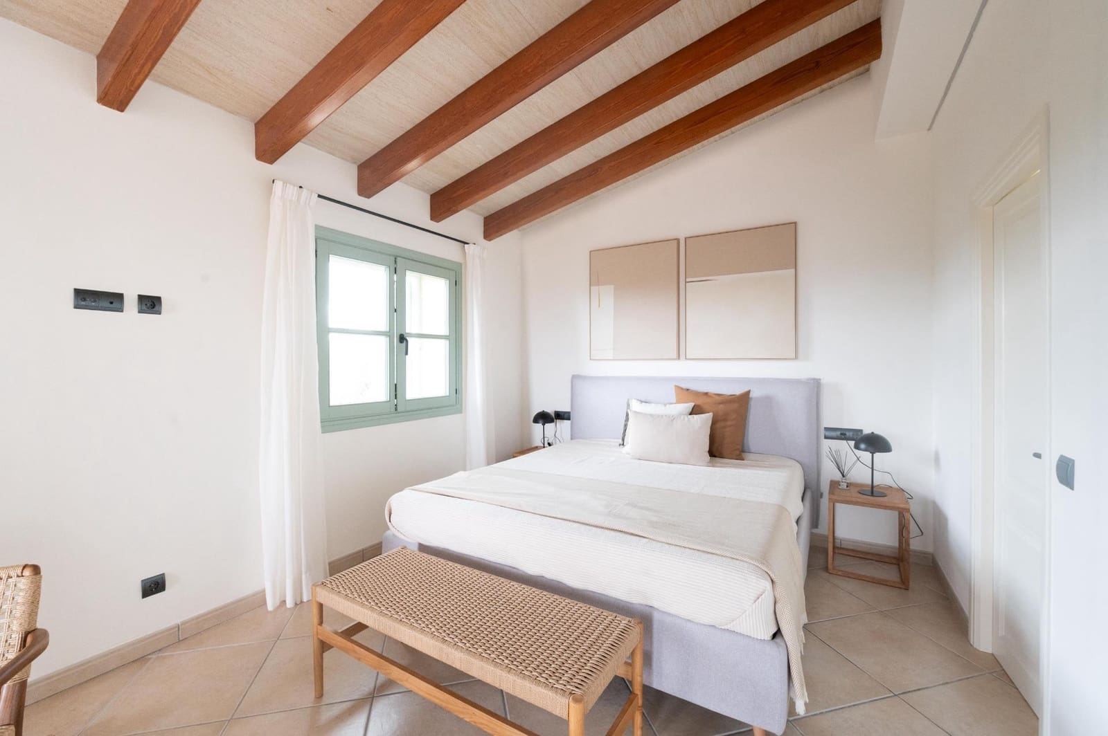 3 bedroom Villa for sale in Sineu with pool garage - € 1,400,000 (Ref: 9704929)