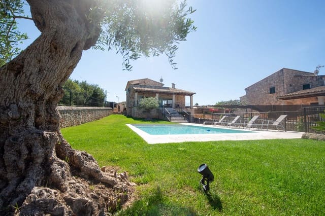 3 sovrum Villa till salu i Sineu med pool garage - 1 400 000 € (Ref: 9704929)