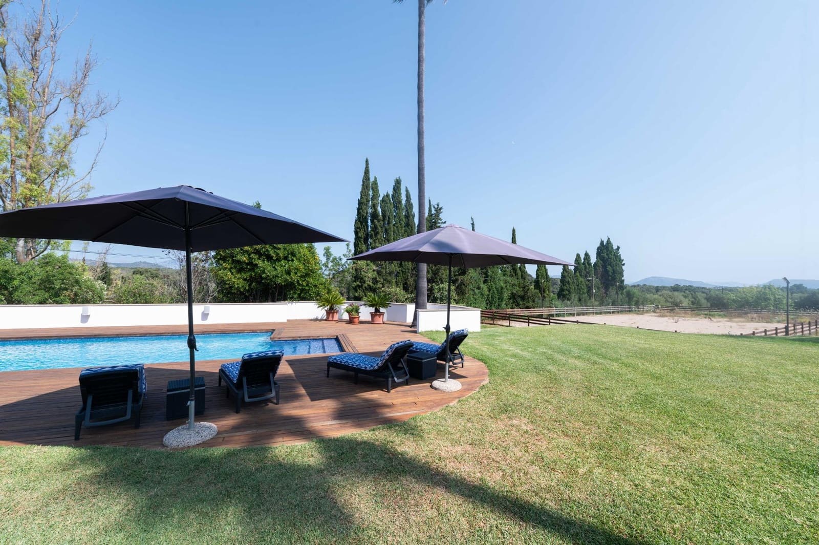 4 sovrum Finca/Hus på landet till salu i Llubi - 2 200 000 € (Ref: 9783011)