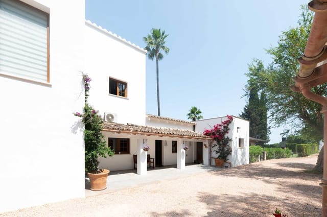 4 soveværelse Finca/Landehus til salg i Llubí med swimmingpool - € 2.200.000 (Ref: 9783011)