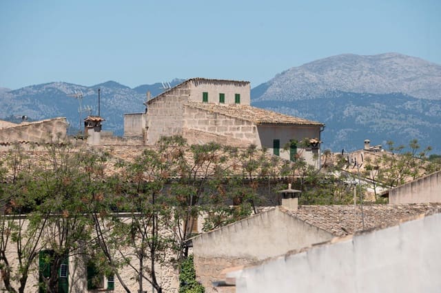 Piso de 3 habitaciones en Sineu en venta - 415.000 € (Ref: 9806496)