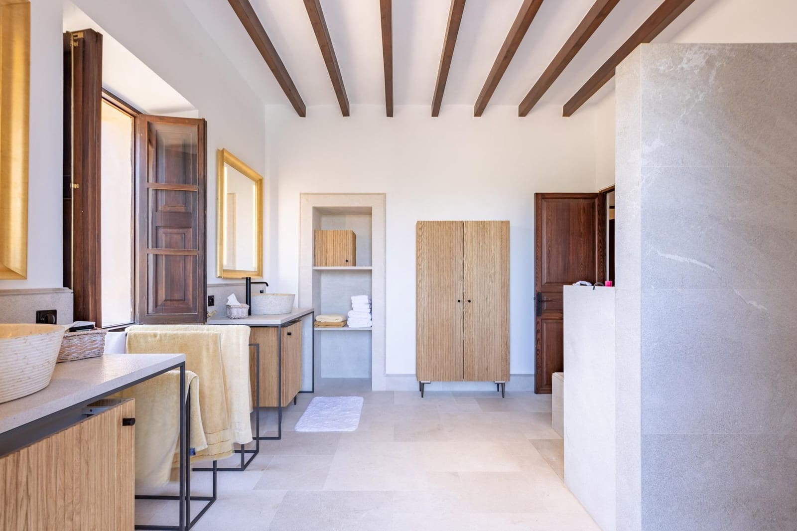 7 bedroom Finca/Country House for sale in Palma de Mallorca with pool garage - € 3,900,000 (Ref: 9957994)