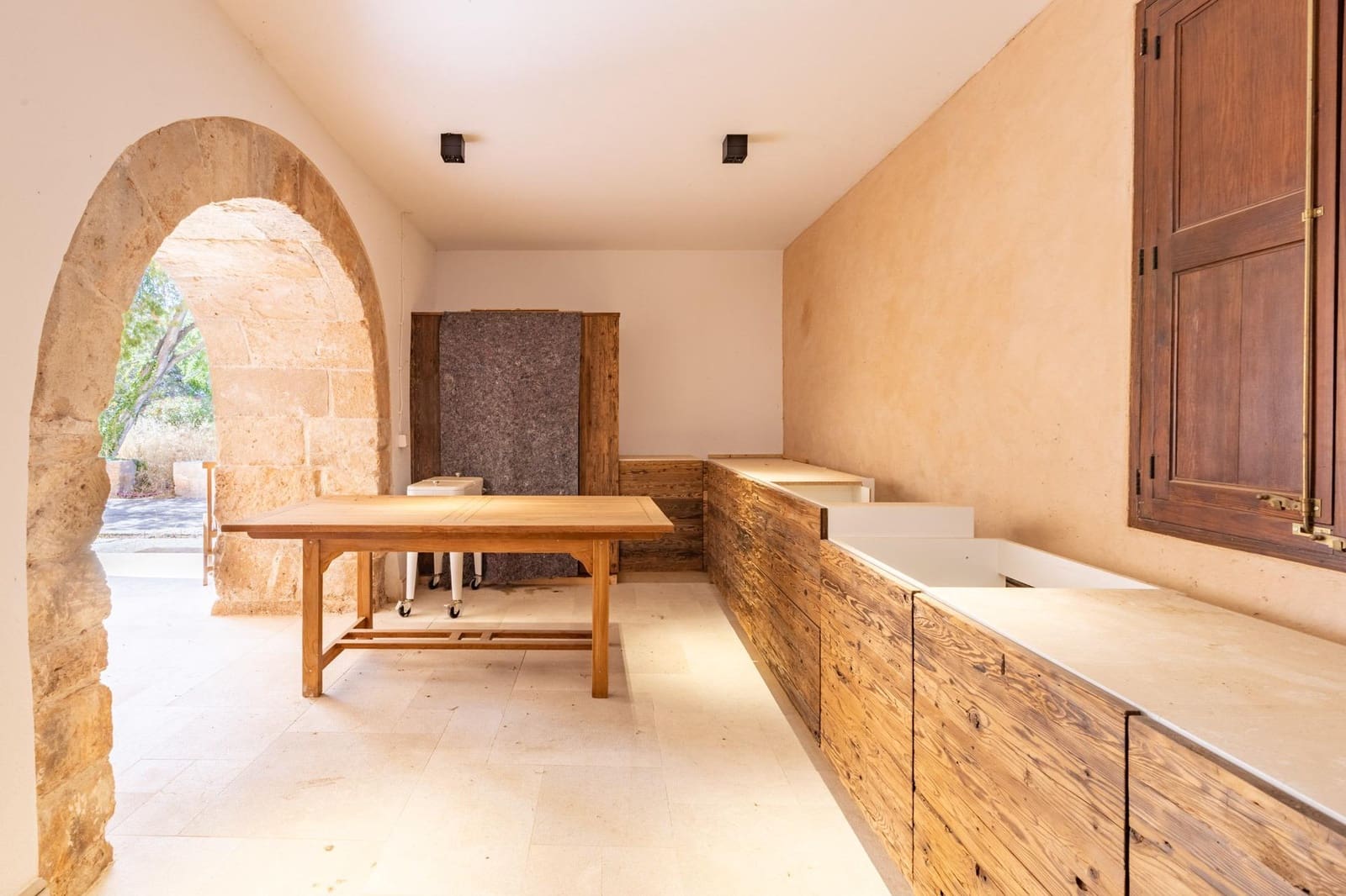 7 bedroom Finca/Country House for sale in Palma de Mallorca with pool garage - € 3,900,000 (Ref: 9957994)