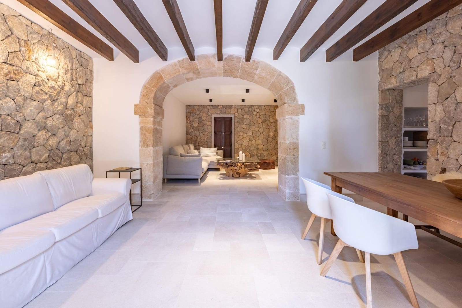 7 bedroom Finca/Country House for sale in Palma de Mallorca with pool garage - € 3,900,000 (Ref: 9957994)