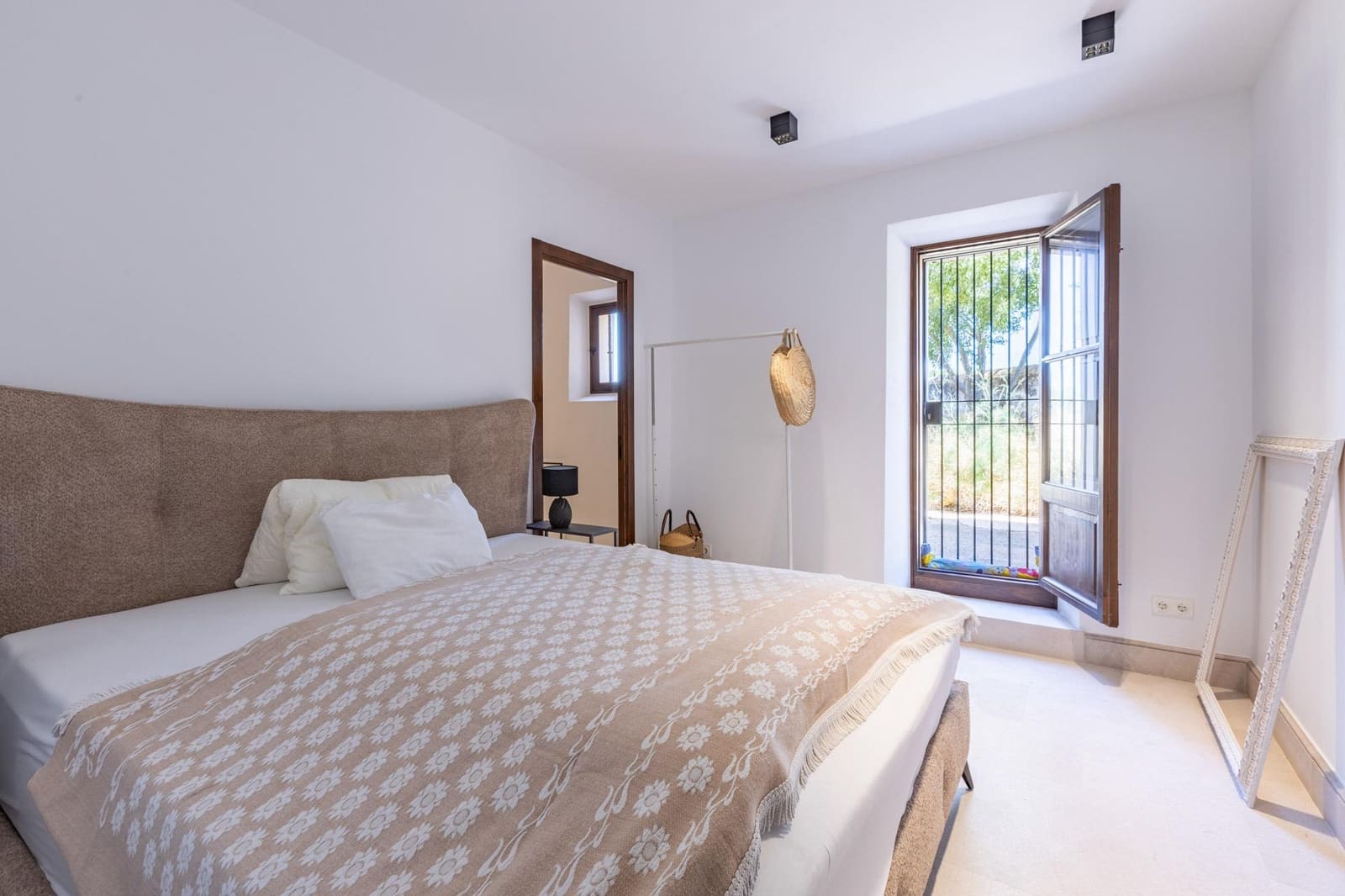 7 bedroom Finca/Country House for sale in Palma de Mallorca with pool garage - € 3,900,000 (Ref: 9957994)