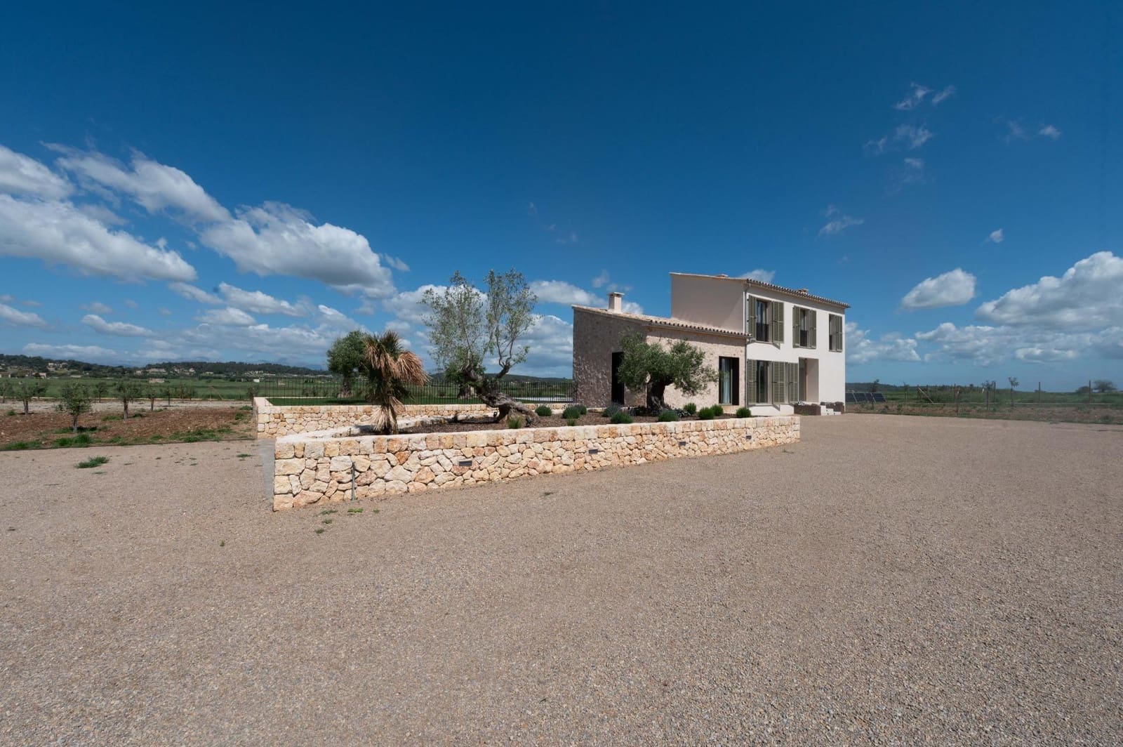 4 bedroom Finca/Country House for sale in Sineu with pool garage - € 2,400,000 (Ref: 9957995)