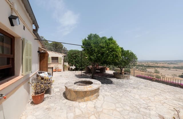3 sypialnia Finka/Dom wiejski na sprzedaż w Sineu z basenem garażem - 510 000 € (Ref: 9979805)